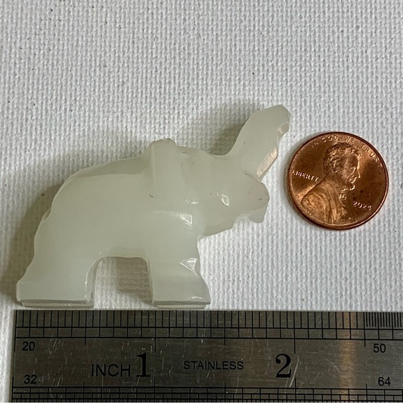 Natural Calcite Carved Elephant Figurine Crystal Pachyderm Carving Figurine 2" - Picture 9 of 11